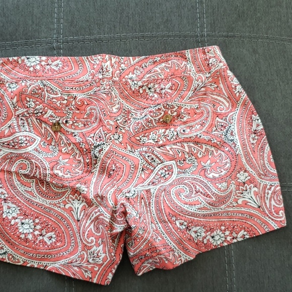 Shorts - Picture 4 of 4